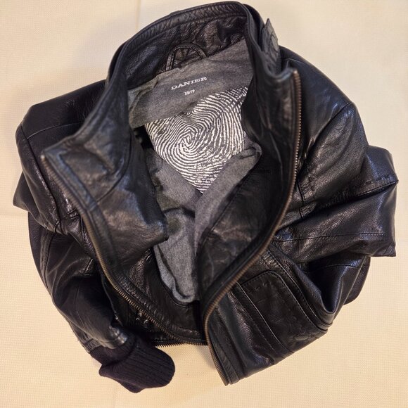 DANIER leather jacket - Picture 12 of 16